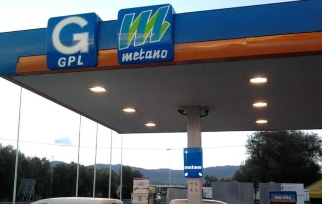 distributori-stradali-gas-naturale