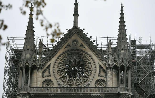 notre dame bruciata incendio