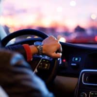 guida-postura-corretta-al-volante