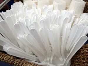Plastica monouso - Occhio alla Sicurezza