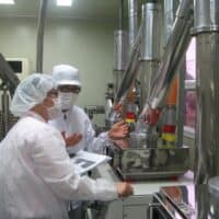come gestire materiali e oggetti a contatto con gli alimenti
